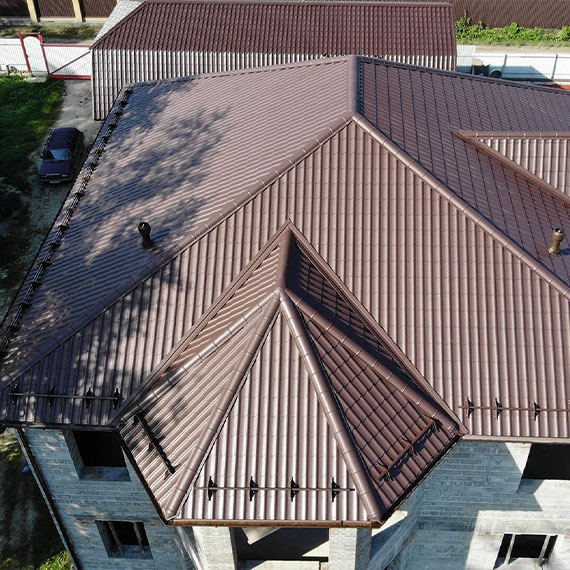 Монтаж сложной крыши и кровли в Тутаеве и Ярославской области